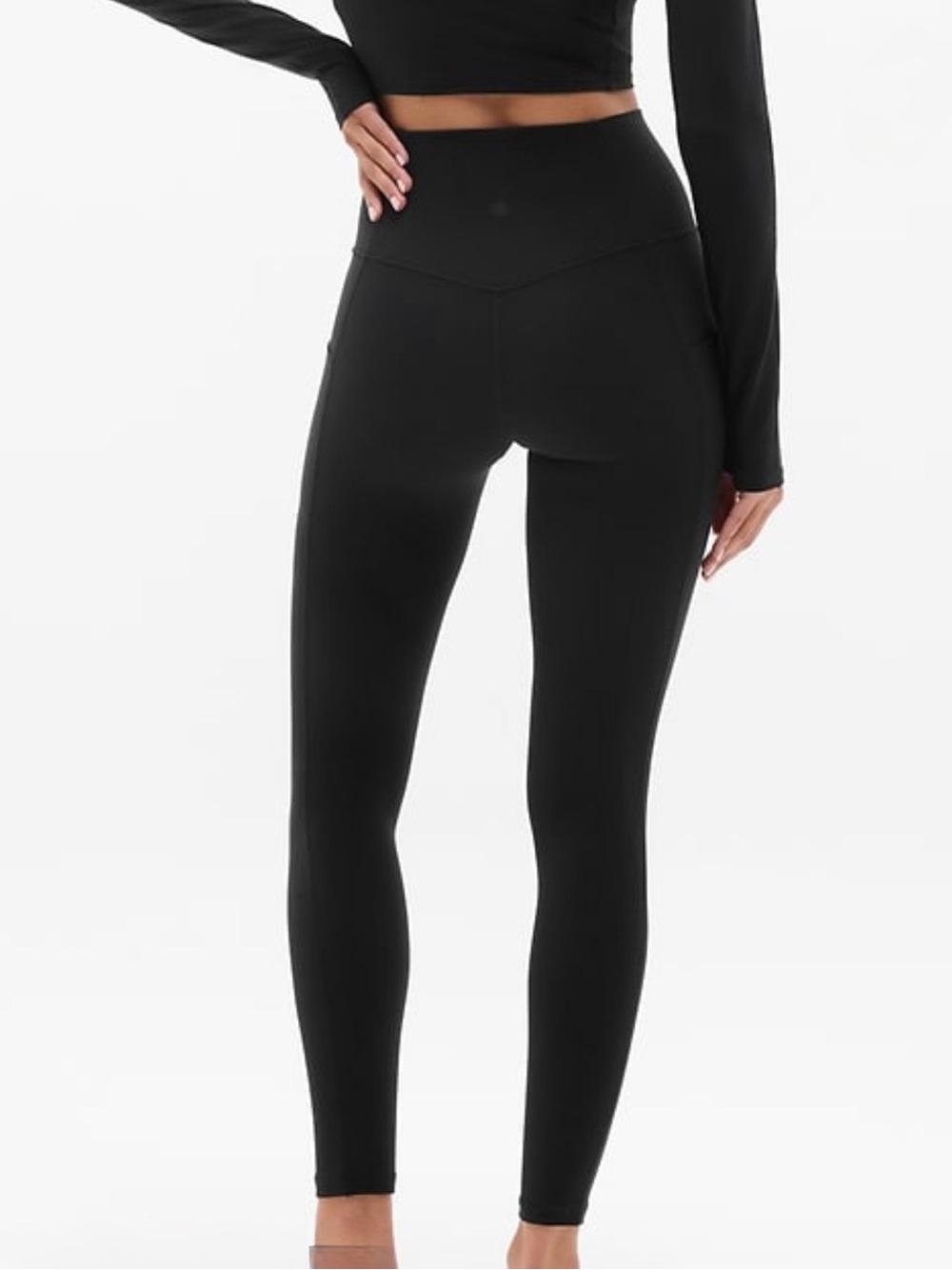 Athleta Salutation Stash High Rise
Legging Size M.  Great condition - Picture 3 of 10